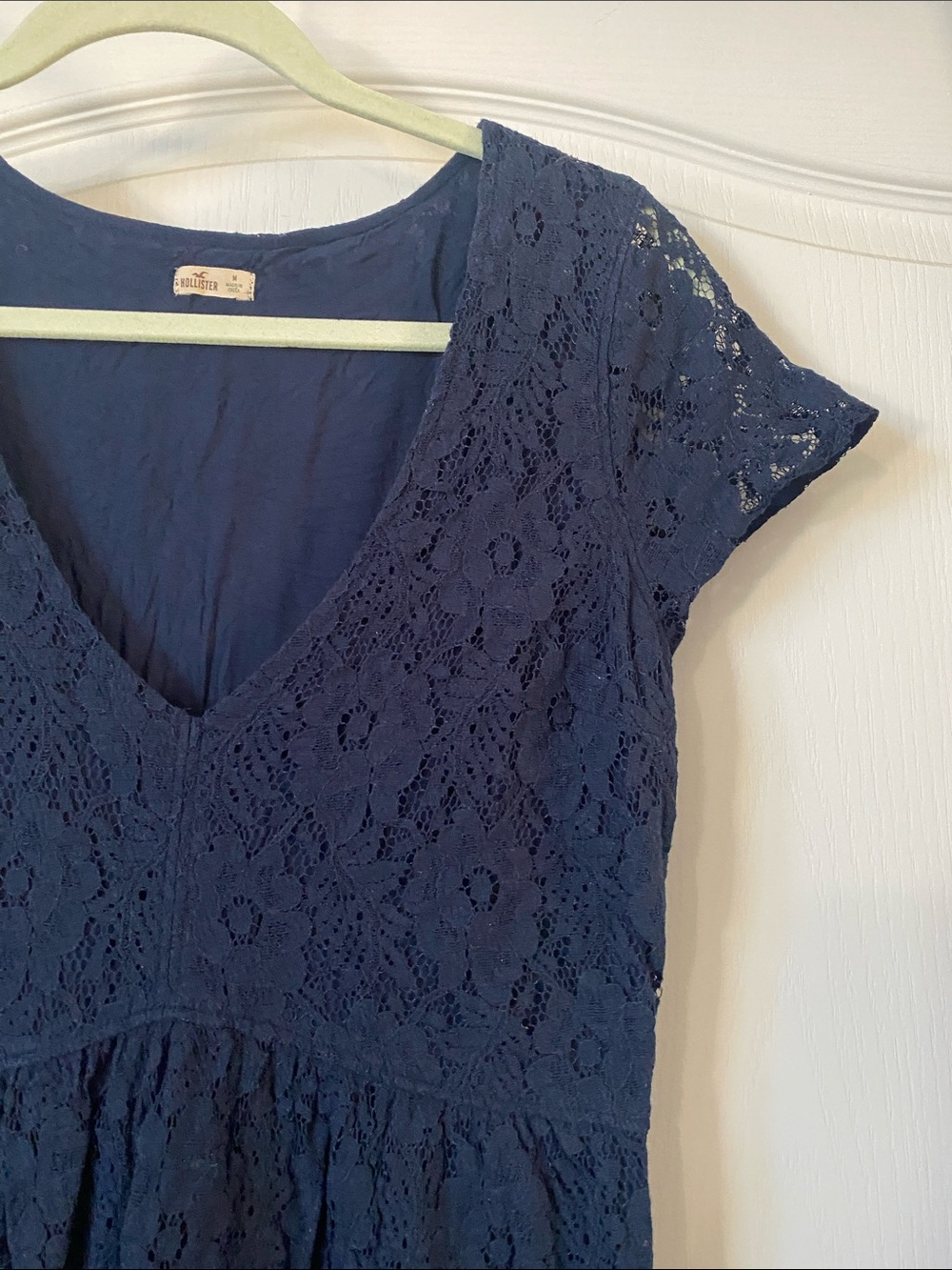 Hollister Navy Lace V-Neck Mini Dress - Picture 4 of 6